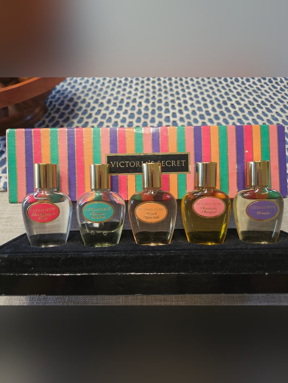 1980s Victoria's Secret Bath & Body Mini Fragrance Set - Multicolor